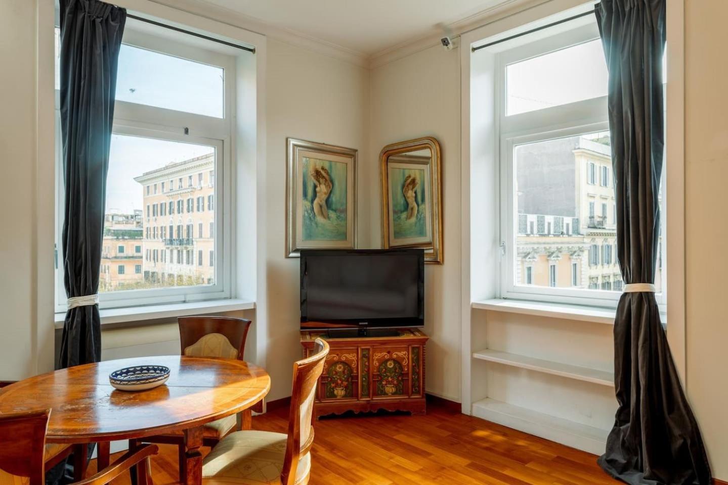 The Terrace With St Peter View Apartment Rom